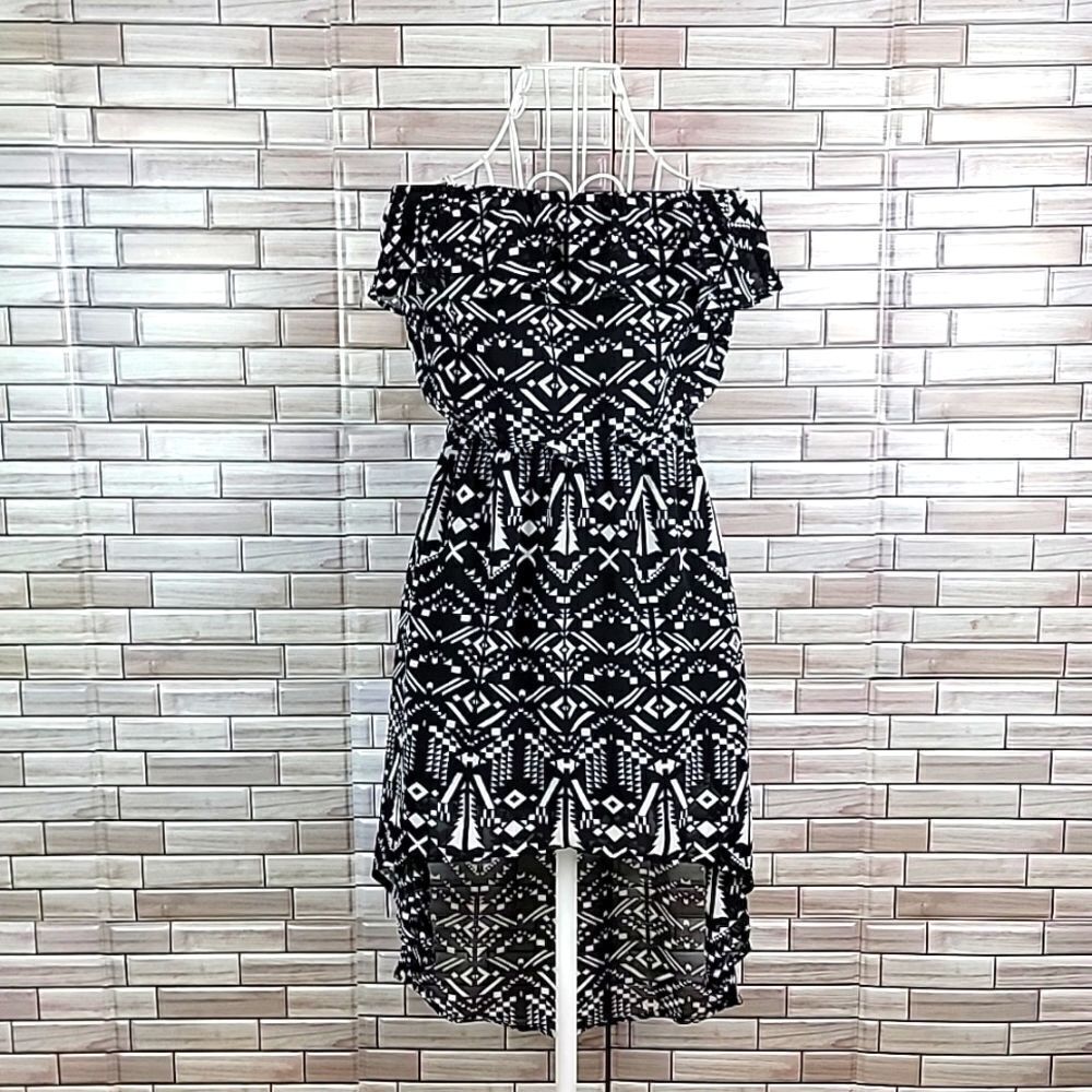 E hanger M summer mini dress Size S